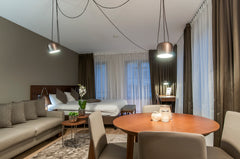 Récemment remis à neuf, le studio est agréablement aménagé avec du matériel de q Brussels, Belgium FULLY FURNISHED FLAT +Parking sur demande Entire condo vacation rental 15140487