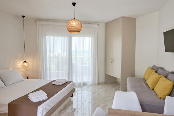 Kassiopi is a  modern and beautiful apartment built in 2022, located just 50m fr  Kassiopi - Deluxe apt 50m from the beach, sea view Entire rental unit vacation rental 577972969905804341