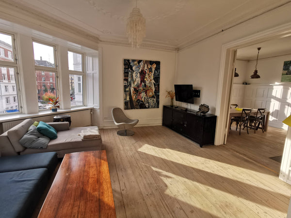 Big sunny corner apartment in one of the most popular areas in Copenhagen with 4 Copenhagen, Denmark 140 m2 in central Copenhagen, desirable green area Entire rental unit vacation rental 26177042