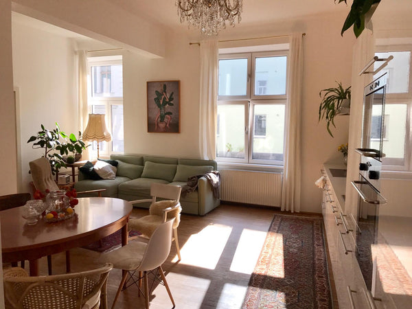 i love my life.<br />i love my flat.<br />sharing is caring <3<br /><br />Lookin Vienna, Austria Life is beautiful! Entire rental unit vacation rental 27587950