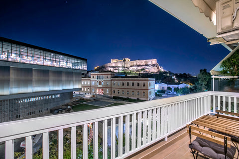 A completely renovated apartment with all the amenities needed for an unforgetta Athens, Greece Modern flat in the grounds of Acropolis monuments Entire rental unit vacation rental 30739473