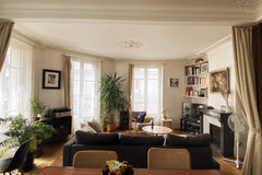 Close to Montmartre and Sacré-coeur.  Ideal for a family it's a spacious appartm Paris, France Cosy appartment next to Montmartre Entire rental unit vacation rental 4769871