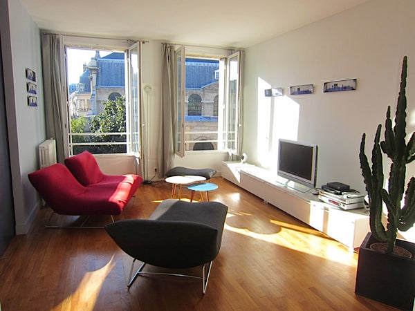 70 m2 (740 sqft) 1 bdr superb apartment. Heart of Le Marais. 4th and last floor  Paris, France Amazing views on Le Marais Entire rental unit vacation rental 1469328