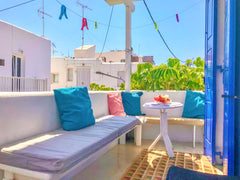 Welcome to your home away from your home. Right in the heart of Mykonos Town! En Greece Sunlight Mykonos town Entire home vacation rental 577214115794307817