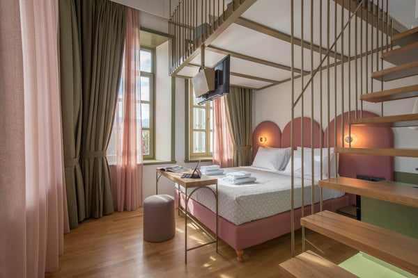 A brand new built suite located at the heart of the old town of Rethymno. An ide London, United Kingdom Suite with mezzanine and terrace in the old town Room in boutique hotel vacation rental 51162322