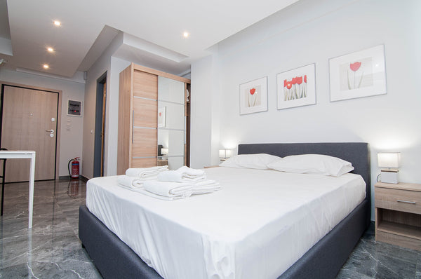 The studio is pleasant and cozy at the same time. It is modernly decorated, It h Athens, Greece Cosy studio for 2 people in the City Center Entire rental unit vacation rental 45060543
