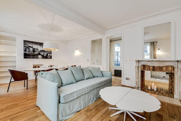 The apartment is situated in the heart of latin quarter, 2 minutes walk to Panth Paris, France Modern renovated appt in Latin Area Entire rental unit vacation rental 11209191