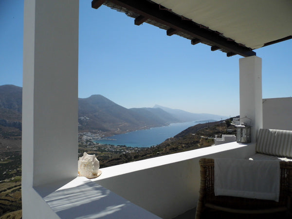 Built in the heart of the traditional village Thoralia, this residence offers th Greece Traditional boutique residency with amazing view Cycladic home vacation rental 13171333