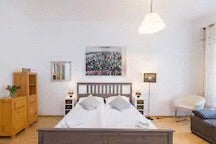 Nabízím velký být v centru Prahy.Me hosté osobně uvítám a ubytuji,být je určeny  Prague, Czechia 3 Bed Room Apartment Stepanska Entire rental unit vacation rental 36202234