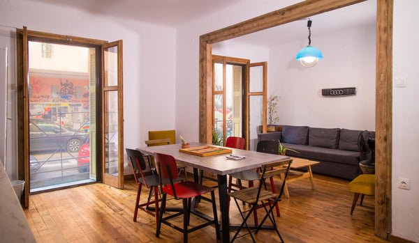 Magnificent extra large House 120 sqm, raised ground floor with charming back ya Greece Marvelous bauHaus apartment - magic room / Athens Private room in rental unit vacation rental 43091732