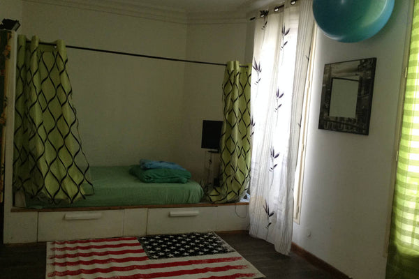 trés belle appartement tout équipés, toute commodités, idéalement situé dans le  Paris, France Charming studio in the lovely Paris Entire rental unit vacation rental 7252895