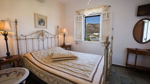 Apollo (Gerani Suites) is a lovingly created whole floor apartment, located one  Greece Gerani Suites - Apollo - Sifnos Entire condo vacation rental 1389792