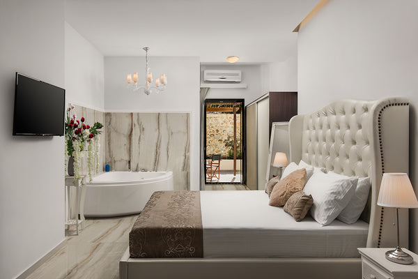 Pozzi Di Lusso Suite Leone is a brand new, ground floor 1-bedroom Suite of 40 sq Chania, Greece Pozzi Di Lusso Suite Leone, in Venetian old Harbor Entire rental unit vacation rental 33956149