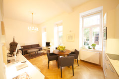 Luxury apartment with sunny terrace in historic building, close to city centre,  Vienna, Austria Luxury Studio with Terrace - Levade Entire rental unit vacation rental 865491