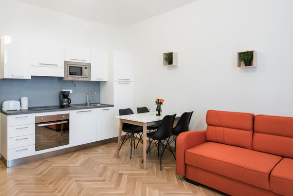Cozy one bedroom apartment in the walking distance to the city center. Perfect f Prague, Czechia ❤️️pragueforyou❤️️ Downtown Studio for 2pers Entire rental unit vacation rental 22197689