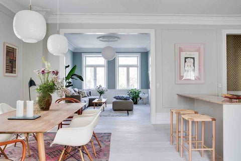 As perfect as it gets! Great for family vacations as well as business trips. <br  Stunning designer apartment, completely renovated! Entire condo vacation rental 51051812