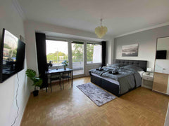 In dieser gemütlichen Unterkunft wirst eine tolle Zeit verbringen.<br /><br /><b Vienna, Austria Cozy apartment with balcony near the city center Entire rental unit vacation rental 659327138159218759