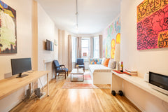 Perfect NYC experience at this centrally-located UES Carnegie Hill. Charming str New York, NY Rental unit in New York · 1 bedroom · 1 bed · 1 bath Entire rental unit vacation rental 877638836723394886