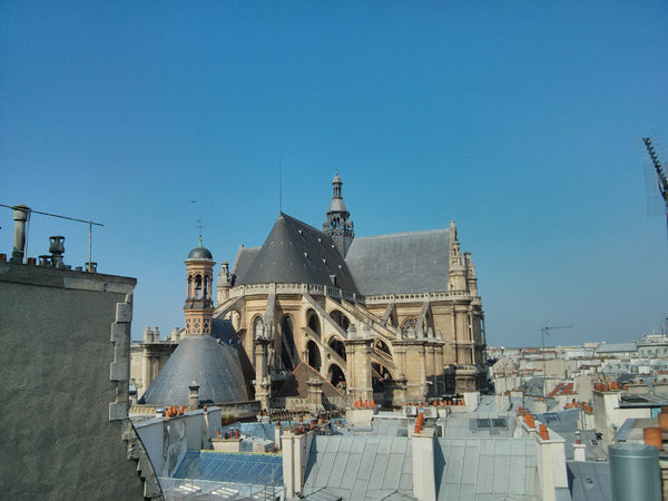 90m² Triplex apartment +35m2 terraces, center of Paris, quiet with rooftop view, Paris, France Exceptional Triplex in the center of Paris Entire rental unit vacation rental 3215245