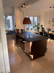 Cozy apartment with central location right next to metro and train station.  Cozy apartment in Nørrebro Entire condo vacation rental 632566850185188305