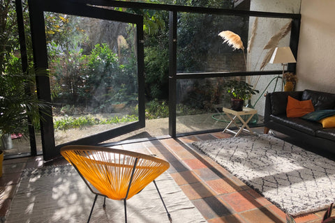 Atypical and spacious studio with mezzanine and garden, with contemporary furnit Bordeaux, France Atypical and bright studio with garden, Bordeaux Entire rental unit vacation rental 43920799