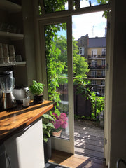 Denne lejlighed ligger i hjerte af København med udsigt smuk udsigt til bl.a.  t Copenhagen, Denmark Lækker lejlighed i centrum af København Entire rental unit vacation rental 35825555