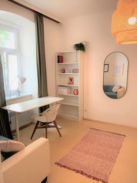 Unser liebevoll und neu eingerichtetes helles Apartment befindet sich im schönen Vienna, Austria Stylish & cozy Apartment - City Center Entire condo vacation rental 50307470