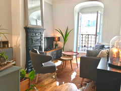 Appartement de 30 m2 avec  beaucoup de charme et très chaleureux. Parquet, moulu Paris, France Appartement de charme - Paris 20e Entire rental unit vacation rental 22607340