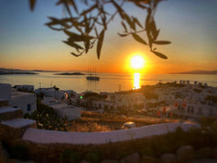 Situato in posizione privilegiata nel cuore del centro di Mykonos. Ospitato in u Verona, Italy Monolocale vista mare e città (Windmills) Entire rental unit vacation rental 43146991