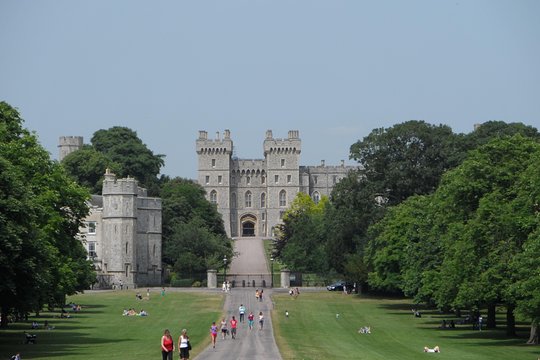 Windsor Castle & Hampton Court Palace: A Royal Saga  Private Tours and Travel Guide Europe London CITY London Destination Tour