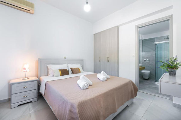 Enjoy and relaxing apartments<br /><br /><b>The space</b><br />Creta Sky is a sm  Renovated Apartment 4 Entire rental unit vacation rental 565156859377540830