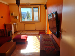 Spend a relaxing stay in Vienna in our cosy and bright 80m2 flat with good publi Vienna, Austria Geräumige Wohlfühloase mit Balkon Entire condo vacation rental 653678012260618557