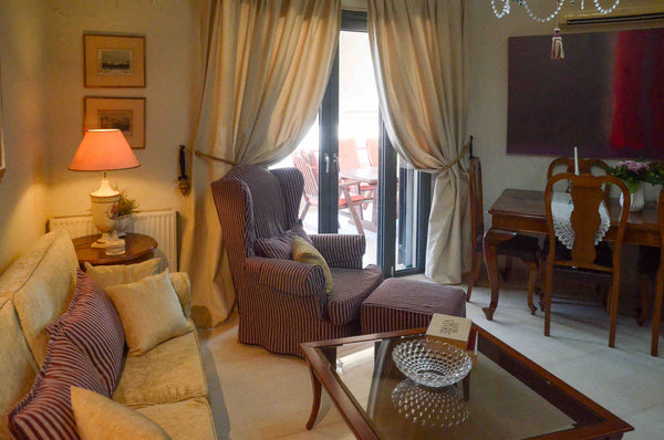 A classy and cozy apartment used to be the downtown residence of a lovely family  Classy City Center Apartment! Entire condo vacation rental 50325155
