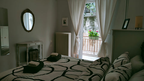 An ideal equipped apartment for couples and single travelers in Koukaki, in the  Israel Eclectic in koukaki Entire condo vacation rental 588363652496165166