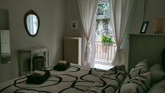 An ideal equipped apartment for couples and single travelers in Koukaki, in the  Israel Eclectic in koukaki Entire condo vacation rental 588363652496165166