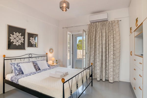 STUDIO 1 -double STUDIO for 2 persons <br />cozy fully renovated studio in the p Aliki, Greece 