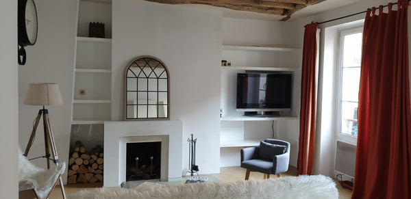 Cosy appartment with one bedroom, kitchen, bathroom with bathtub, cheminee ... 5 Paris, France A parisian nest in Montmartre Entire rental unit vacation rental 12820196
