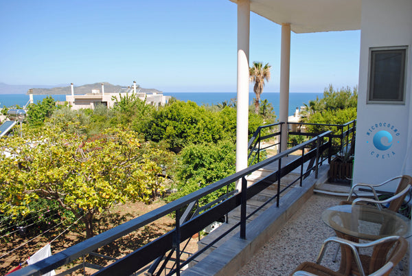 This spacious, air-conditioned, elegant and comfortable apartment has private en Chania, Greece 50mt from beach of Kalamaki★2bedrooms Apartment★4p Entire rental unit vacation rental 25750792
