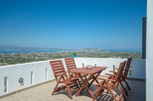 Villa Natalia is located in Glinado, an excellent starting point to explore the  Naxos, Greece Villa Natalia Entire home vacation rental 19318975