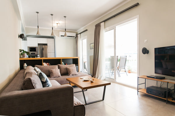 This spacious(95sqm)apartment has 2 BD with double beds, fully equipped kitchen, Rafina, Greece AthenSunapartment    top floor/5