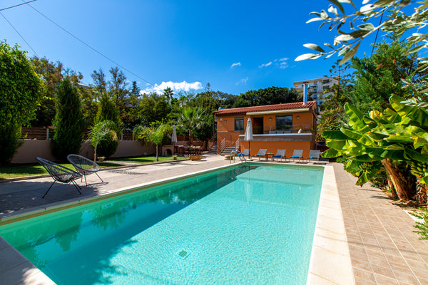 A bright, comfortable house in its own extensive garden, very near to the wide s Chania, Greece Rea's Sea House Entire cottage vacation rental 12633349