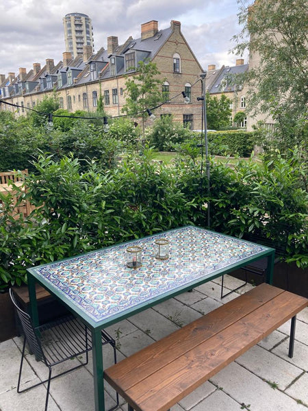 New townhouse in Carlsberg brewery ground.<br /><br />The townhouse opens up to   Wonderful townhouse with two private terraces Entire townhouse vacation rental 648307440985068179
