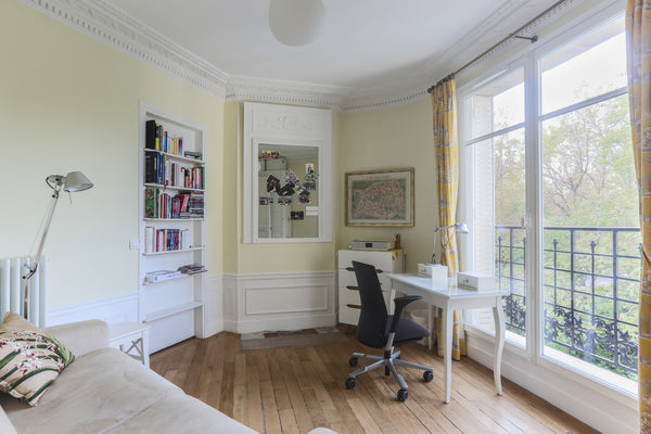 Quiet and confortable guest room with sofa bed. Ideal for 1 person, especially f Paris, France Private room for female solo traveler Private room in rental unit vacation rental 18540306