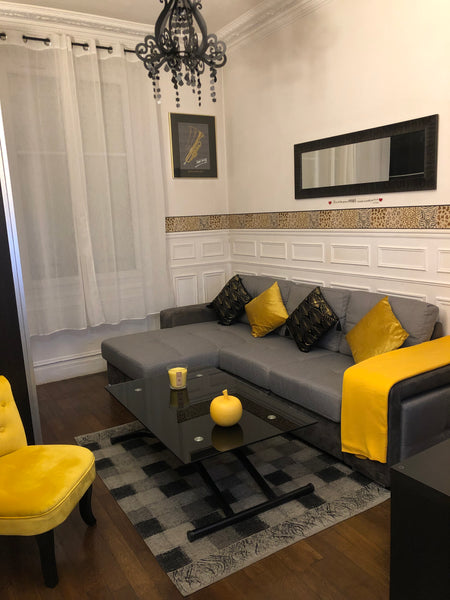 Bel appartement parisien de 2 pièces, 40m2 au rdc. Situé à Porte dorée dans une  Paris, France Appart Entire rental unit vacation rental 28509531