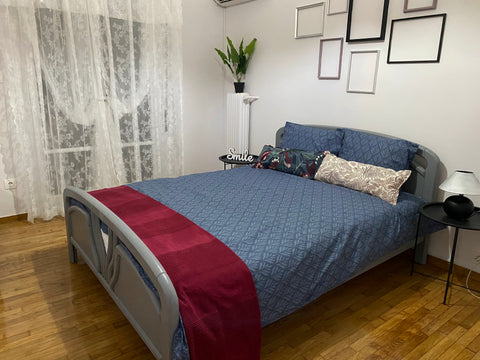 A cozy flat in the centre of Athens that can house up to 5 adults plus 1 baby, r GR ΜΙΝΤ ΗΟΜΕ!!! Flat in the heart of Athens! (Wi-Fi) Entire condo vacation rental 53398896