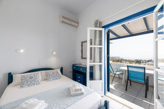 <b>License number</b><br />00001511060 Greece Galini me thea 1 Room in aparthotel vacation rental 606514770613592014