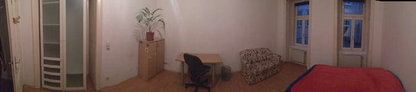 Nice and quiet room in a flat in viennas 6th district. Its near to Mariahilferst  Bedroom near center Private room in rental unit vacation rental 24327404