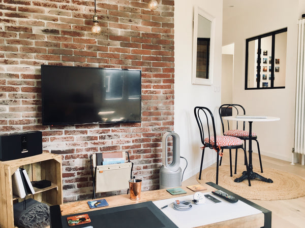 Chers voyageurs, bienvenue !<br /><br />My place is ideally located 3min walking Paris, France Champs Élysées - Charming standing 2 rooms APT Entire rental unit vacation rental 19299024