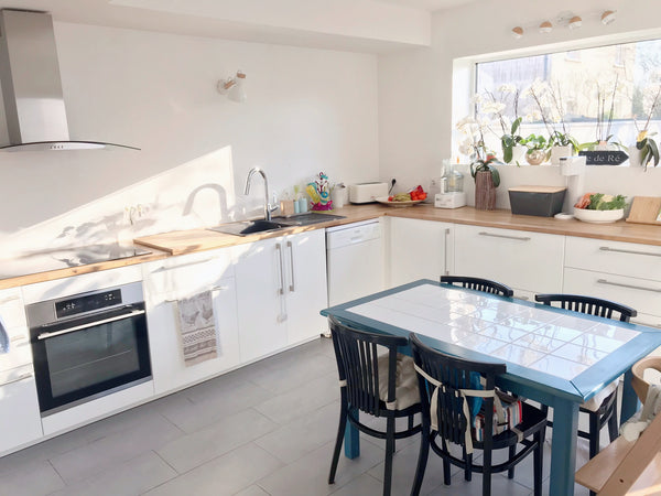 Maison moderne, idéale pour les familles, elle est équipée pour les enfants  (li Bordeaux, France Maison à 10 minutes de Bordeaux Entire home vacation rental 32840920