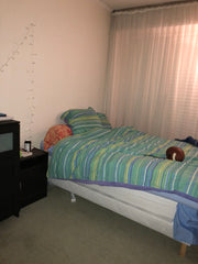 Grande chambre sur rue de Charonne 11eme arrondissement.<br />Proximité métro 2  Paris, France Night In Charonne Private room in rental unit vacation rental 23521207